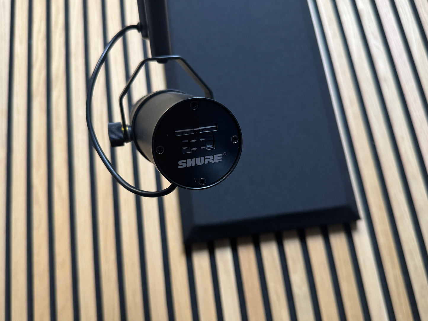 Autographed Shure SM7B Mic + Cloud Lifter Bundle